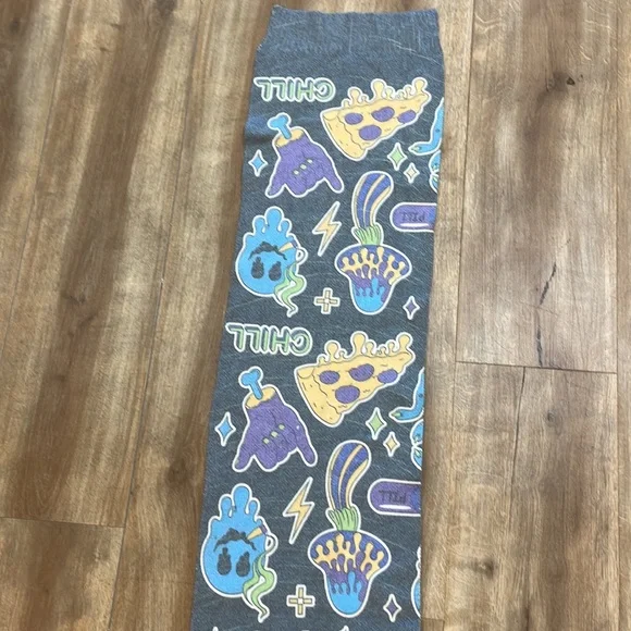 New Chill Print Cashmere Sample Scarf From Anthropologie!!🔥🔥🔥 - Picture 13 of 14